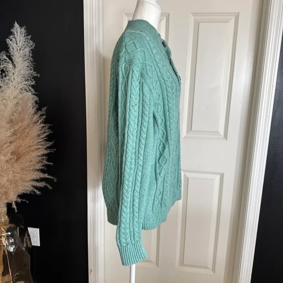 L.L. Bean Men's Bean's Heritage Soft Cotton Fisherman Sweater
Size Large Tall - Picture 5 of 12